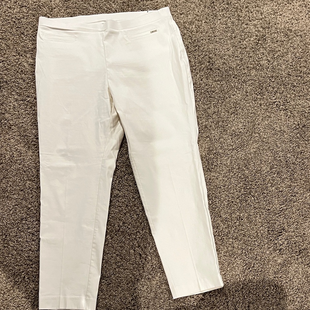 Jones New York Women's  dress pants. Cream/off white  sz plus 2x stretch
